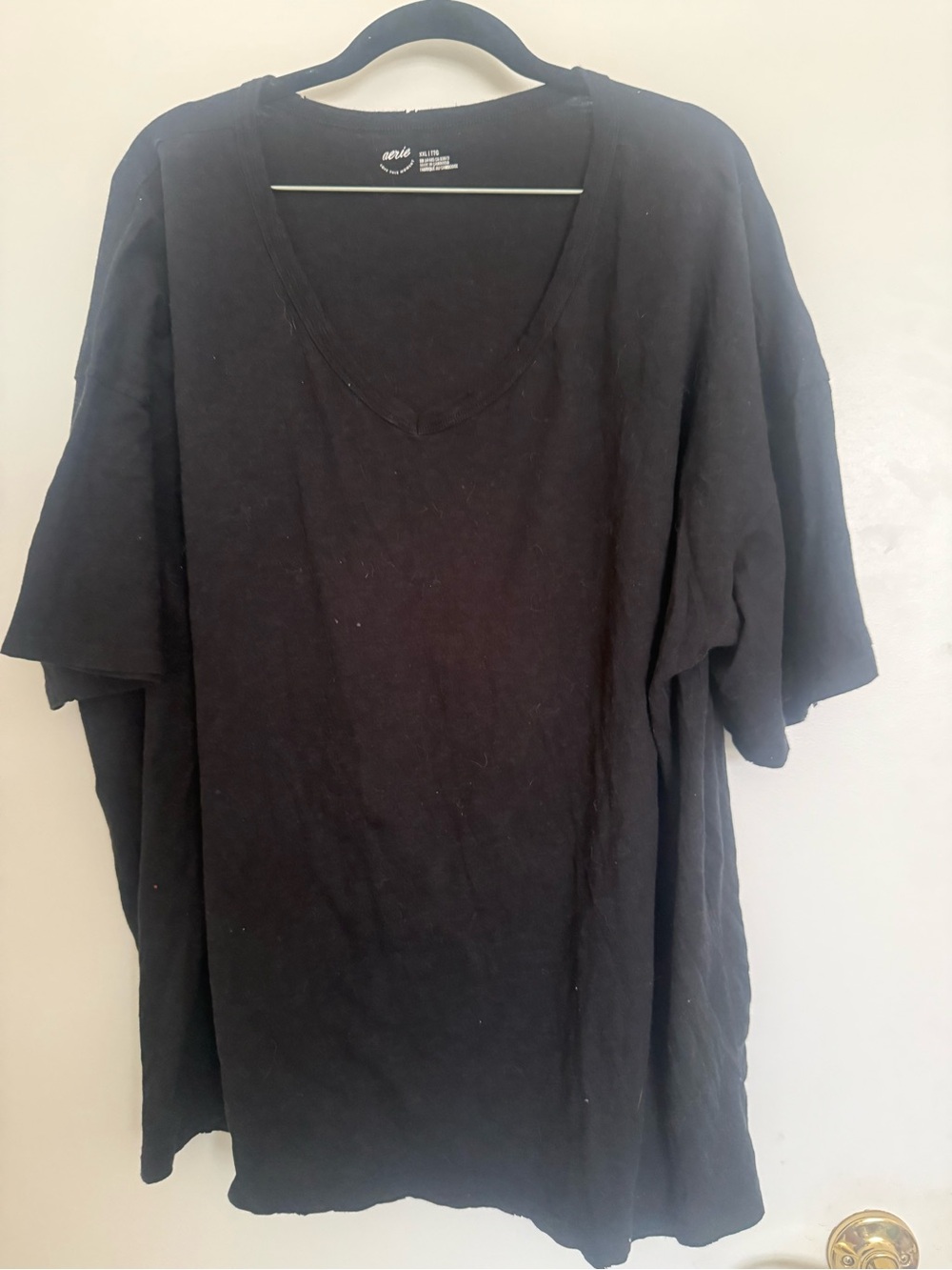 aerie Black V-Neck Short Sleeve Tee